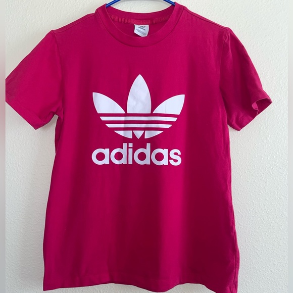 adidas Tops - 💖SOLD💖 Adidas Women Top short Sleeve Magenta Color Size Medium